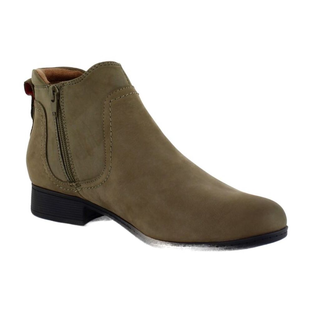Cobb Hill Crosbie Gore Boot Forest-Nubuck